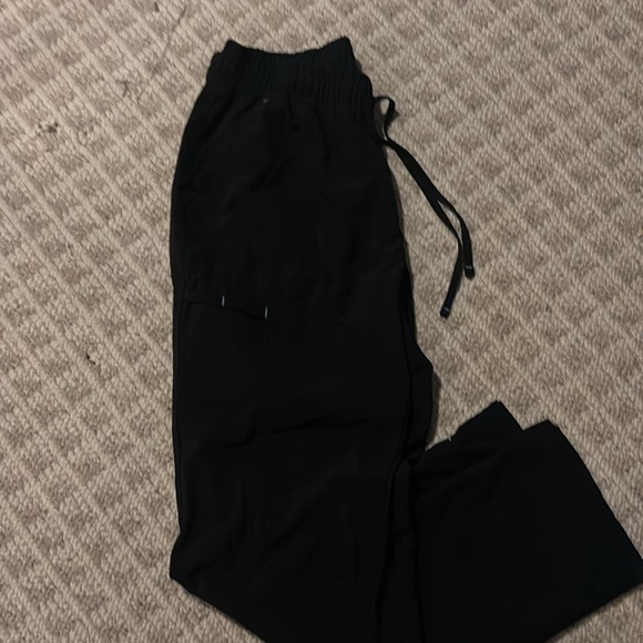 Scrub Bundle - Picture 9 of 16